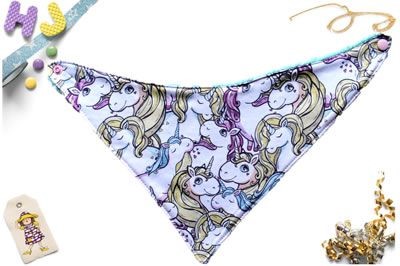 Buy  Dribble Bib Curvy Unicorns now using this page